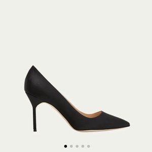 Manolo Blahnik Satin 38 1/2 70mm